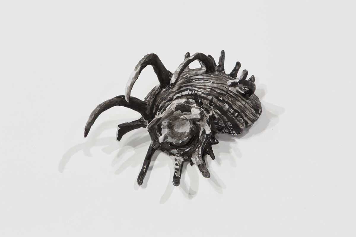 Mark Roeder, Plate (#4, Imperial Delphinula - Topside), 2015. Acrylic, clay, ink. Courtesy the artist and Michael Benevento, Los Angeles.
